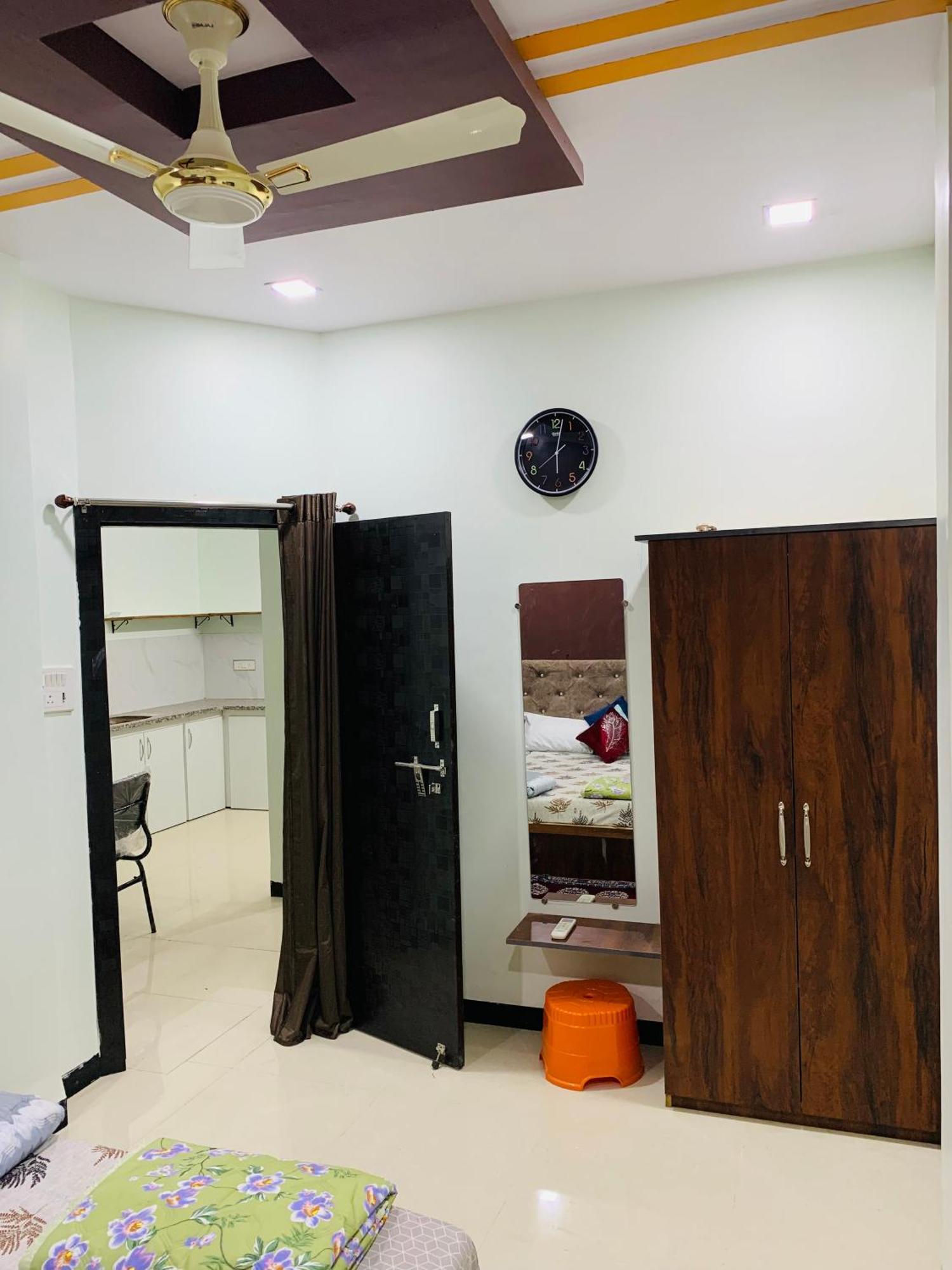 Manjushree Guest House Ujjain Extérieur photo